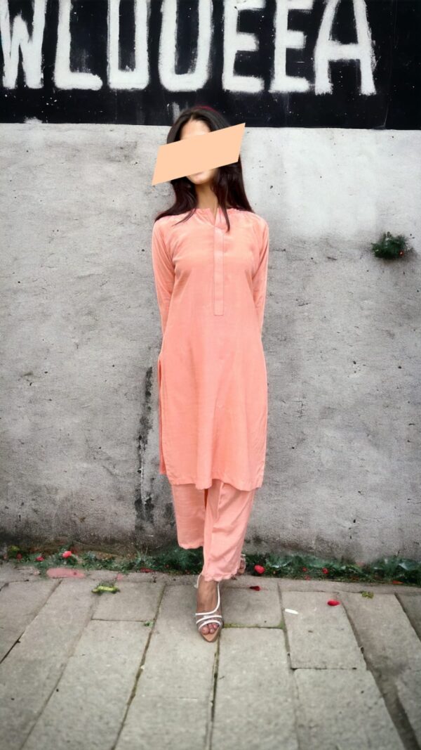 2-Piece Alvisha Silk Suit – Elegant and Timeless