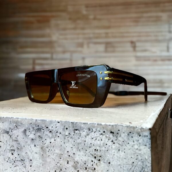 Classic Black Square Sunglasses - Timeless Fashion Accessory