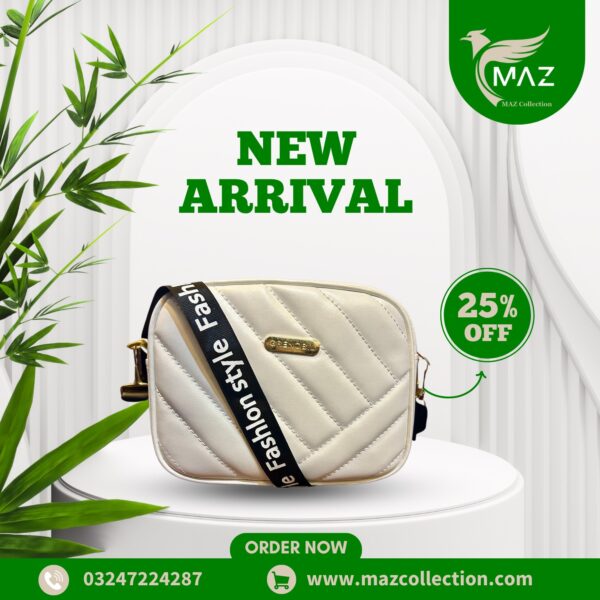 Chic Urban Elegance Crossbody Bag White